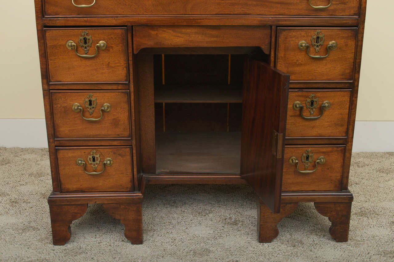Brass 18th Century George II Mahogany Kneehole Desk - STORE CLOSING MAY 31ST For Sale